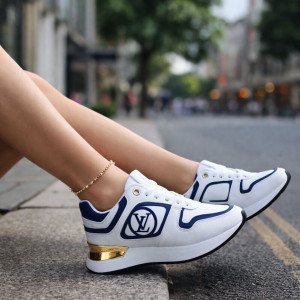 Кросівки жіночі NT0220-2 Loretta білий оптом от Optomarket